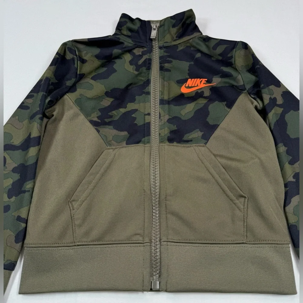 NIKE Toddler Boy Camo Full‎ Zip Track Jacket 2T Logo Athletic Streetwear Swoosh